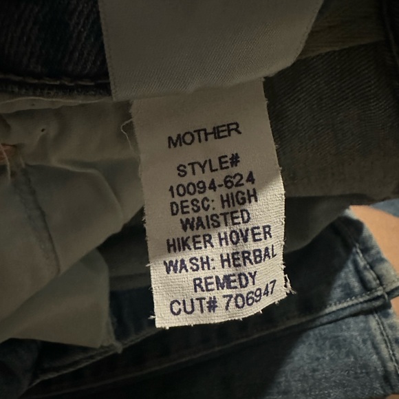 New with tags MOTHER Jeans - Picture 2 of 2
